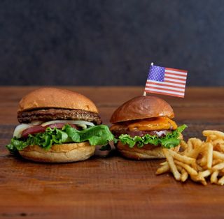 ホームメイドバーガーキット ファミリーセット(スタンダード)(J.S. BURGERS CAFE/ジェイエスバーガーズカフェ)の画像 1枚目