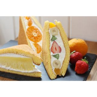 パイン みかんフルーツサンドケーキ　3種セット ガトーマリー洋菓子・スイーツ店のサムネイル画像 3枚目