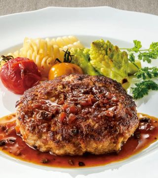 落合務シェフ監修 牛肉100%のハンバーグ(黒トリュフソース) (150g×6個)の画像 1枚目