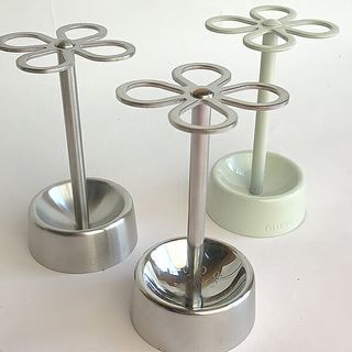4 ホール トゥースブラシ ホルダーの画像 1枚目