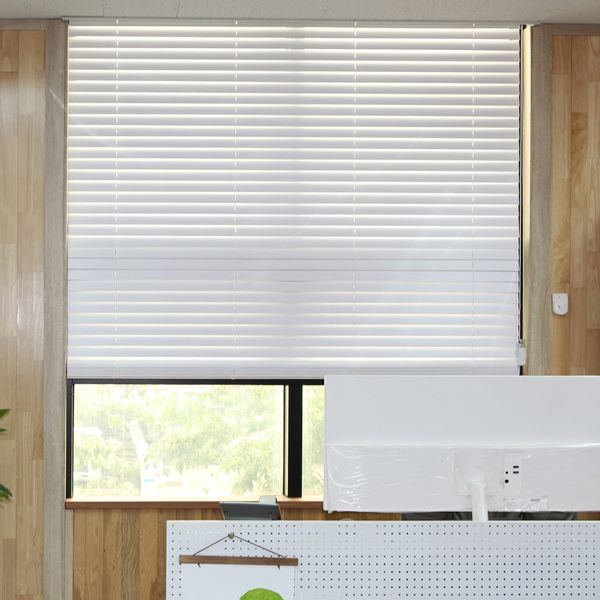 `${productStore.product.name} ${productStore.product.maker.name}の商品画像 ${idx + 1}枚目`