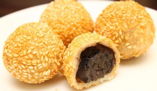 胡麻団子　6個 皇朝のサムネイル画像