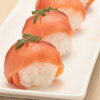 鮭の生ハム 詰合せ(3枚箱入り)の画像 3枚目