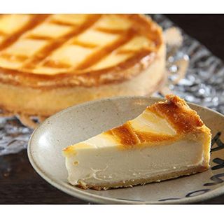 ベークド・チーズケーキ トロイカのサムネイル画像