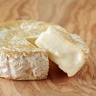 夢民舎 スモークカマンベールチーズ はやきた 120g 夢民舎のサムネイル画像