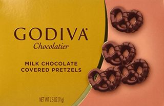ミルクチョコレート カバープレッツェル ゴディバのサムネイル画像 1枚目