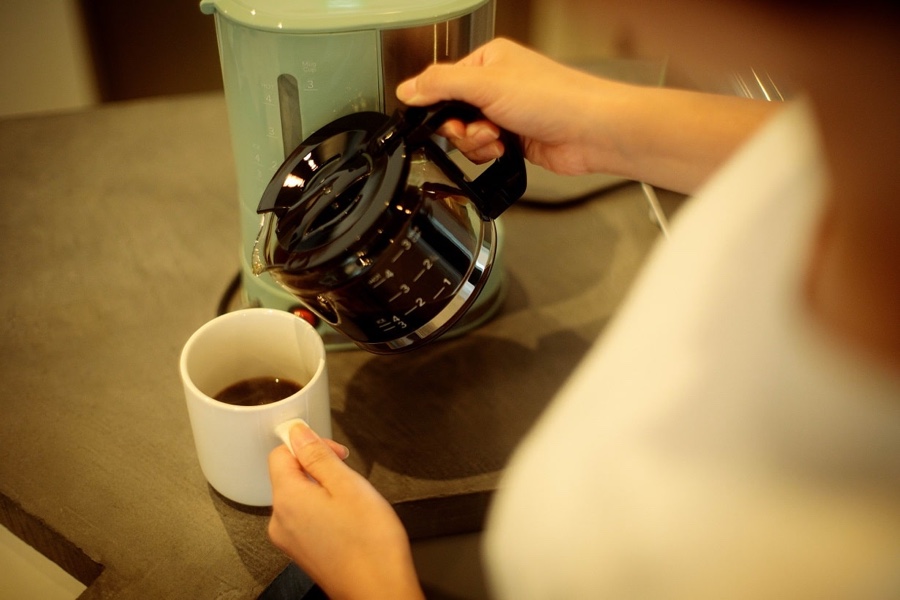 挽きたてのコーヒー豆で淹れるコーヒー