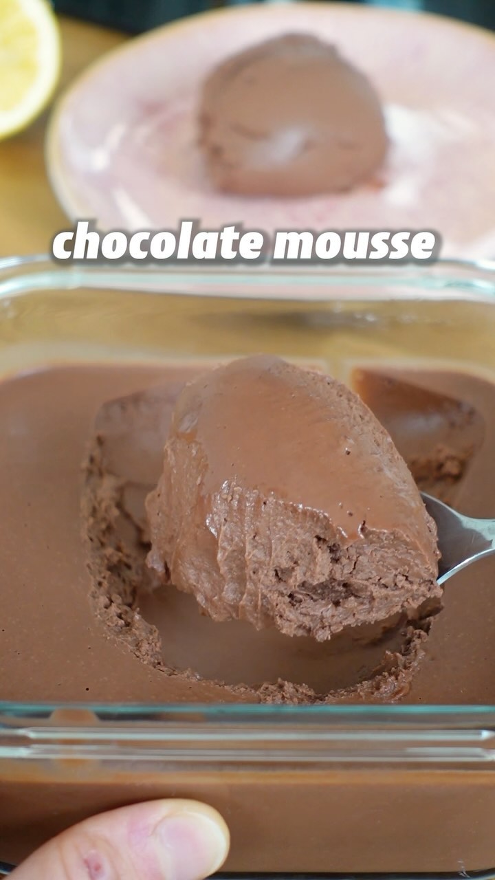 2-Ingredient Chocolate Mousse