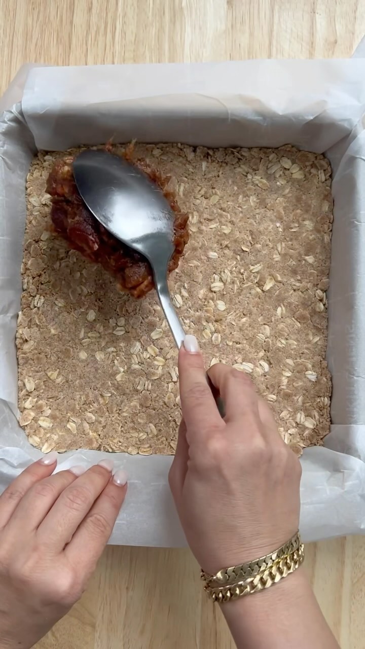 Pecan Date Bars