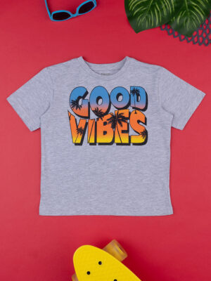 Camiseta gris de manga corta para niños "good vibes - Prénatal