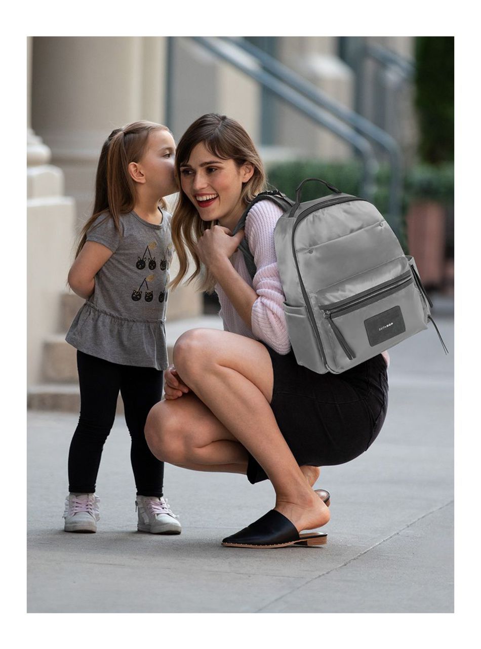 Skip hop τσάντα - αλλαξιέρα skyler diaper backpack- shiny grey - SKIP HOP