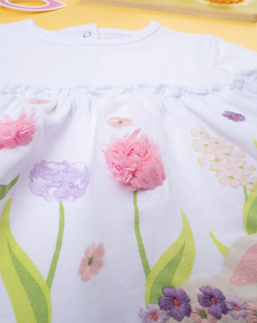 βρεφική μπλούζα λευκή με λουλούδια για κορίτσι - Prénatal
