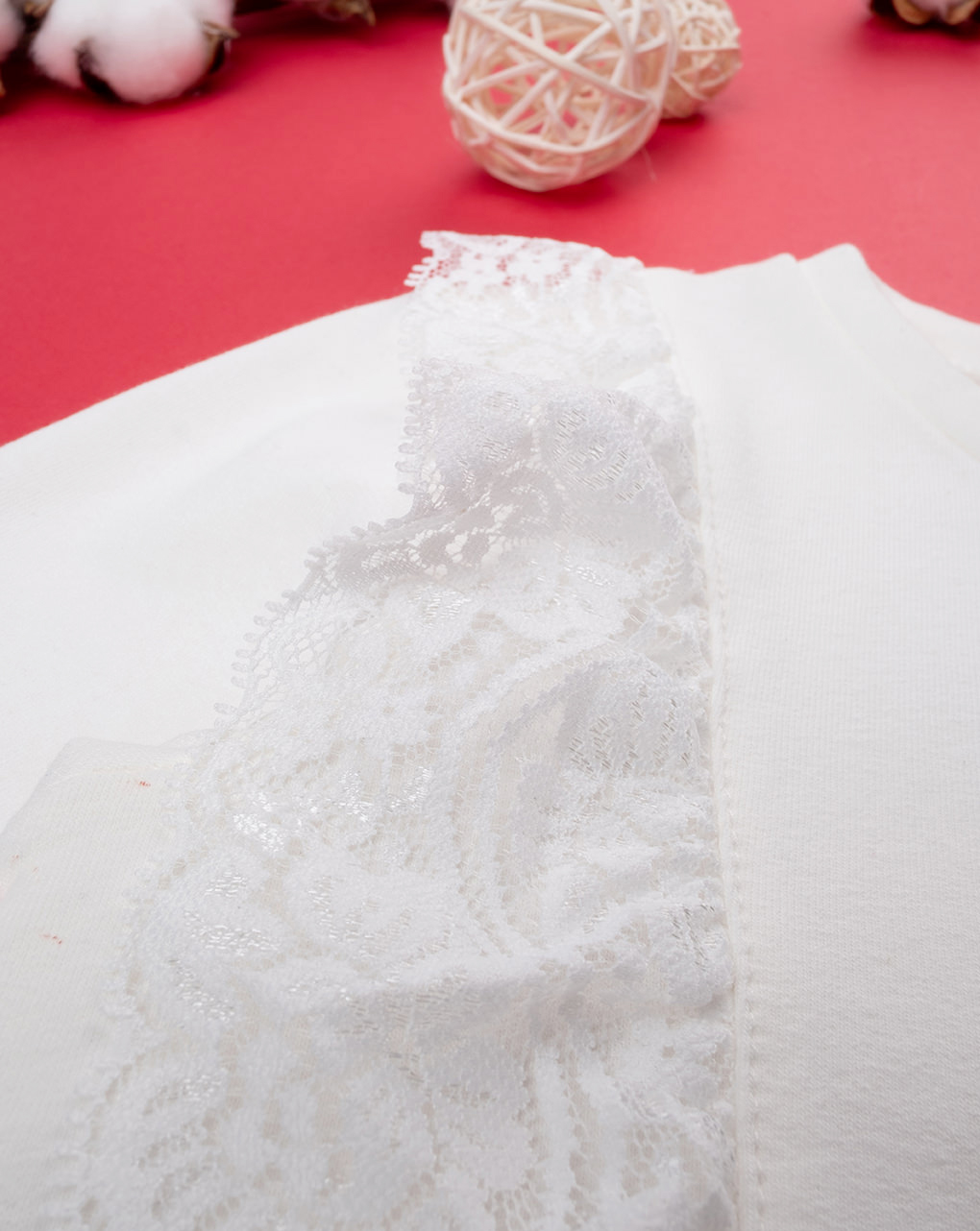 παιδική μπλούζα φούτερ λευκή με δαντέλα για κορίτσι - Prénatal