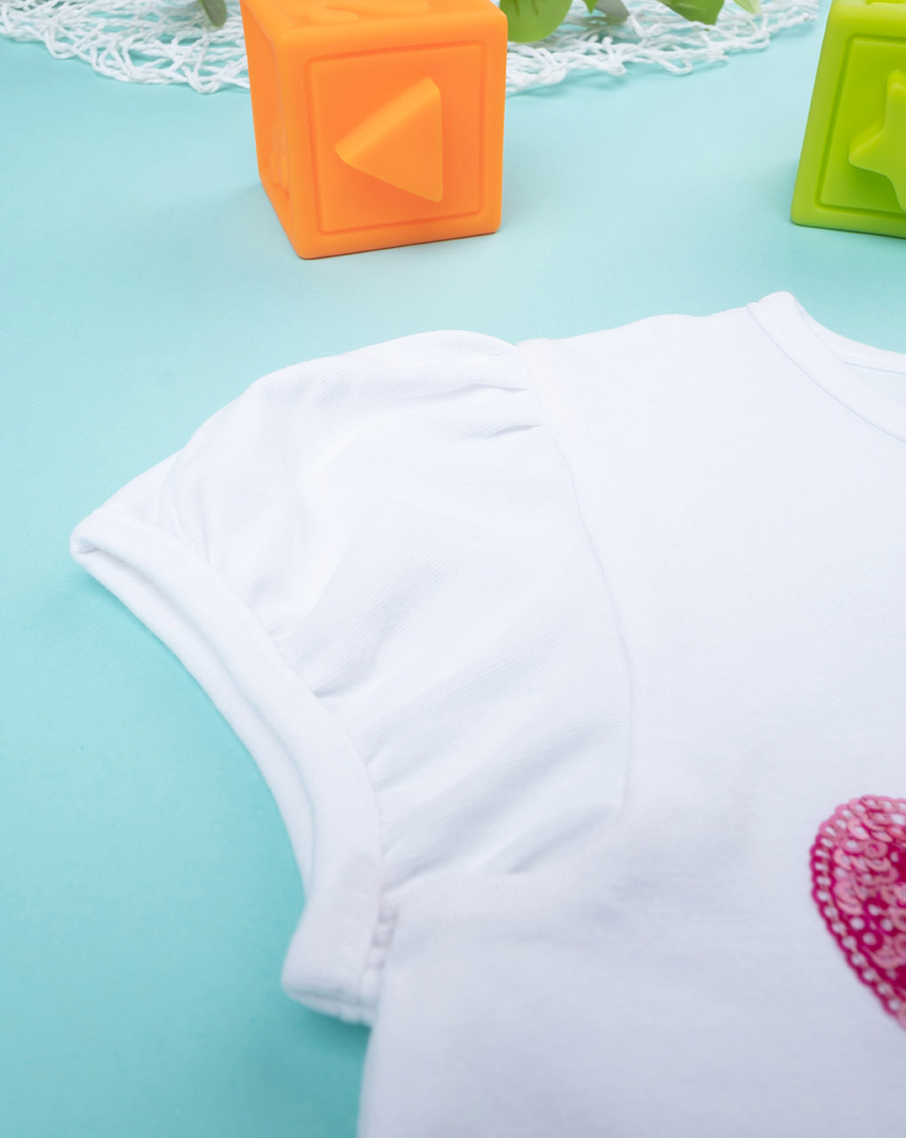 παιδικό t-shirt λευκό με καρδούλες και φιογκάκια για κορίτσι - Prénatal