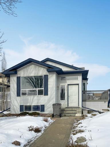 Photo of 9442 Lakeland Drive Property Image