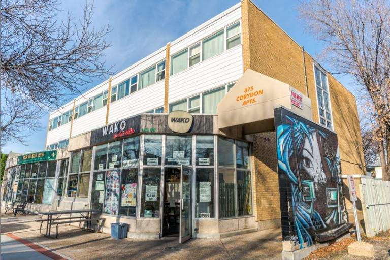 Photo of 875 Corydon Avenue Property Image