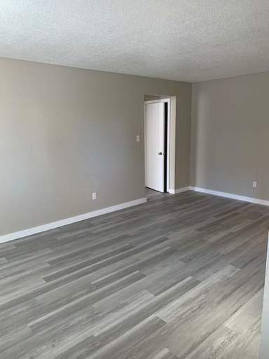 Photo of Somerset Apartments Property Image