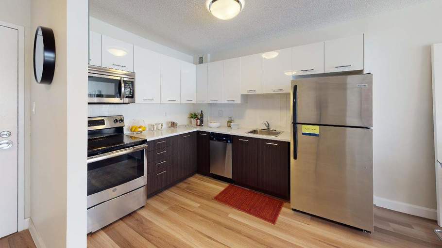 Photo of Avalon Park Property Image