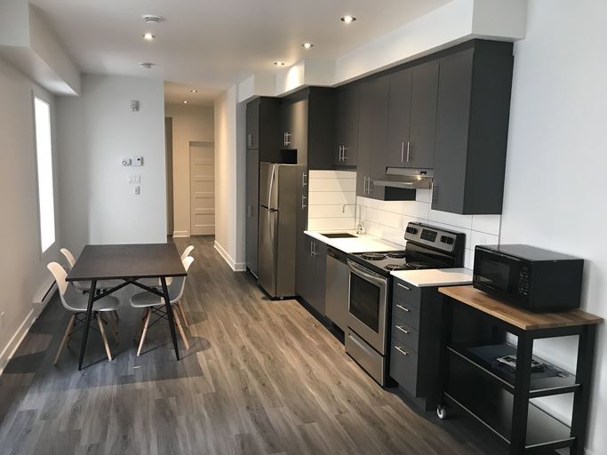 Photo of Le 2065 Property Image