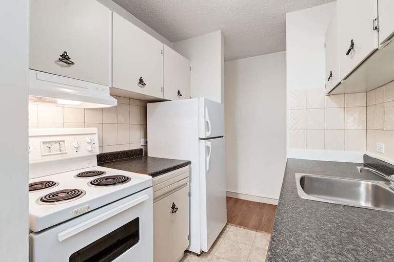 Photo of Resma Manor Property Image