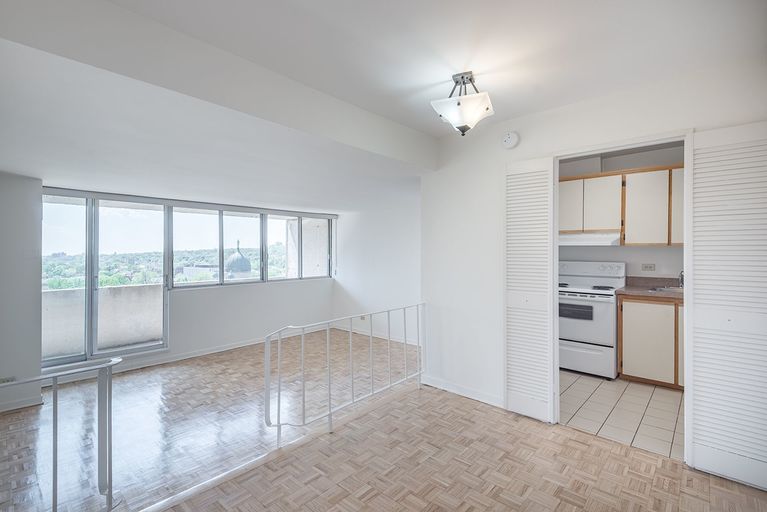 Photo of 2021 Avenue Atwater Property Image