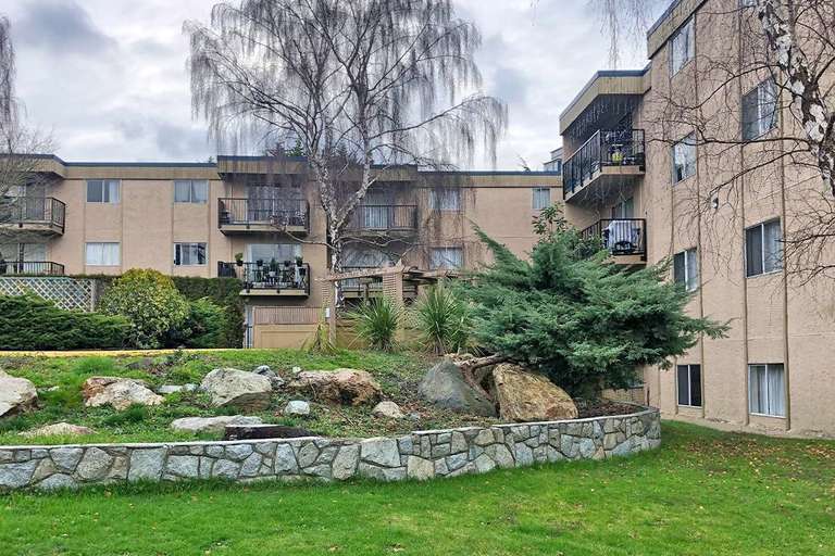 Photo of Ocean Park Manor Property Image