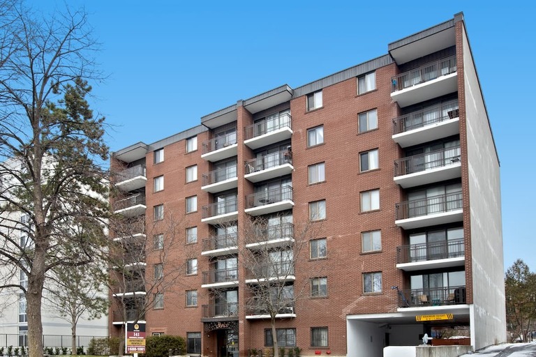 Photo of Le Paris Apartments Property Image