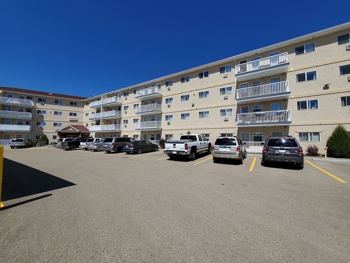 Photo of New Imperial Suites Property Image