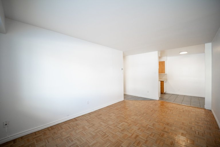 Photo of Chateau St Bruno Property Image