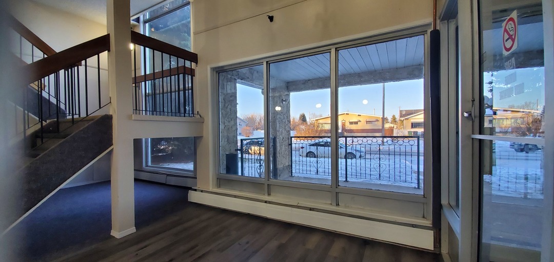 Photo of Westlock Manor Property Image