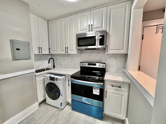 Photo of 561 Parent #1 – Walkerville Property Image
