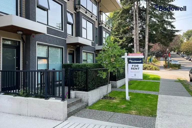 Photo of 1008 7th Avenue East Property Image