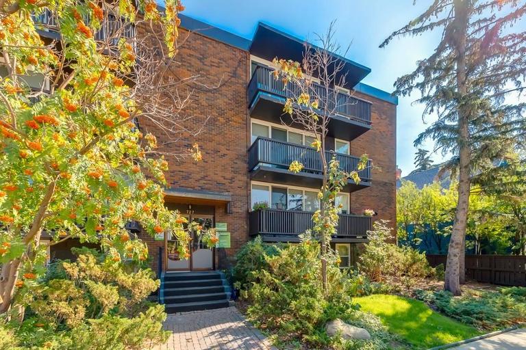 Photo of Sunnyside Gardens Property Image