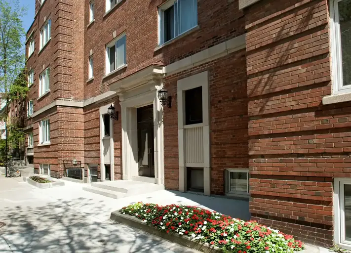 Photo of 1540 Summerhill Property Image
