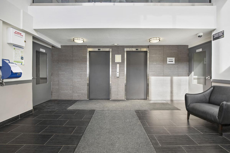 Photo of 380 Gibb St Property Image