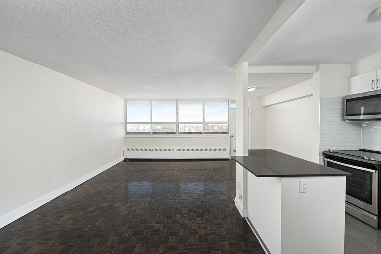 Photo of 1465 Lawrence Ave W Property Image