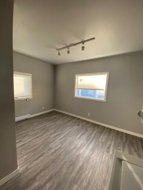 Photo of 136-B Austin St N Property Image