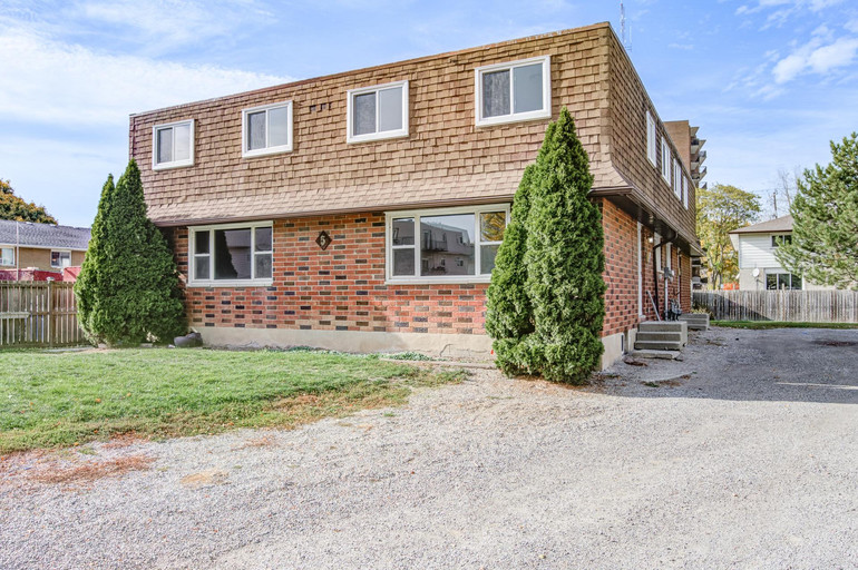 Photo of 12 Pearl Crescent Property Image
