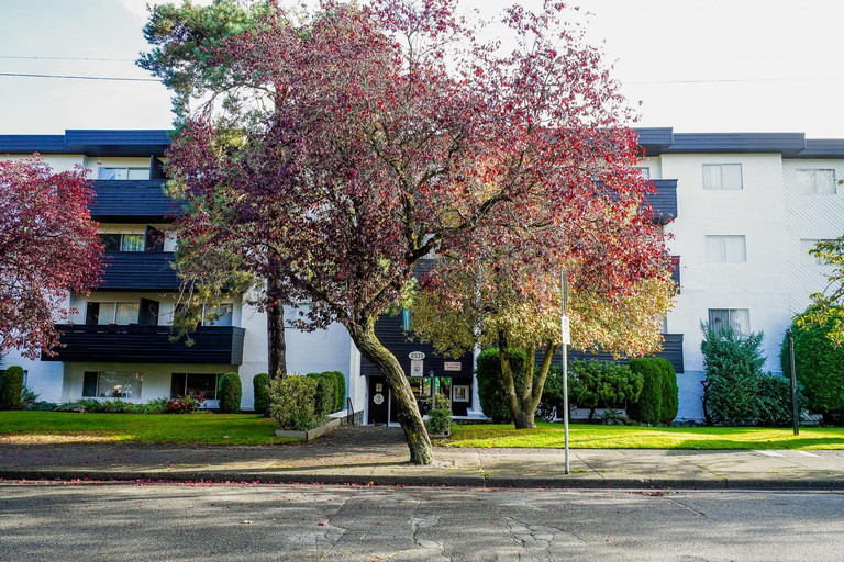 Photo of 2533 Dowler Place - ONE MONTH FREE RENT* Property Image