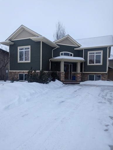 Photo of 48 Iron Wolf Blvd. Lacombe, AB Property Image
