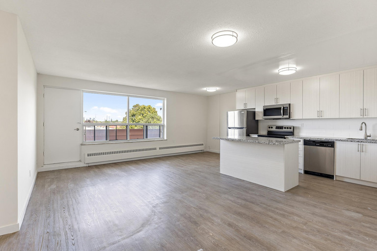 Photo of Driftwood Apartments Property Image