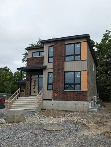 Photo of Josaphat-Laframboise Property Image
