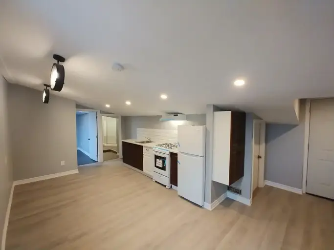 Photo of Gorgeous Garland-2 Bed Apartment for rent Property Image