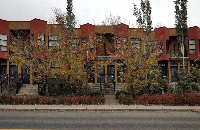 Photo of Renaissance on 26th - Upper Unit 2Bedroom Stacked Townhome Property Image