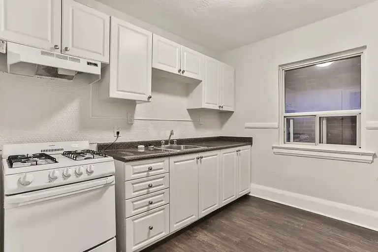 Photo of 147 Vaughan Road Property Image