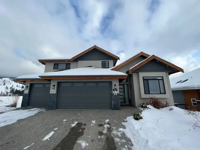 Photo of 4 Bed/3.5 Home in Black Mountain Property Image