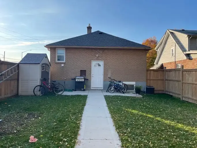 Photo of Lower- 188 Thompson Road Property Image