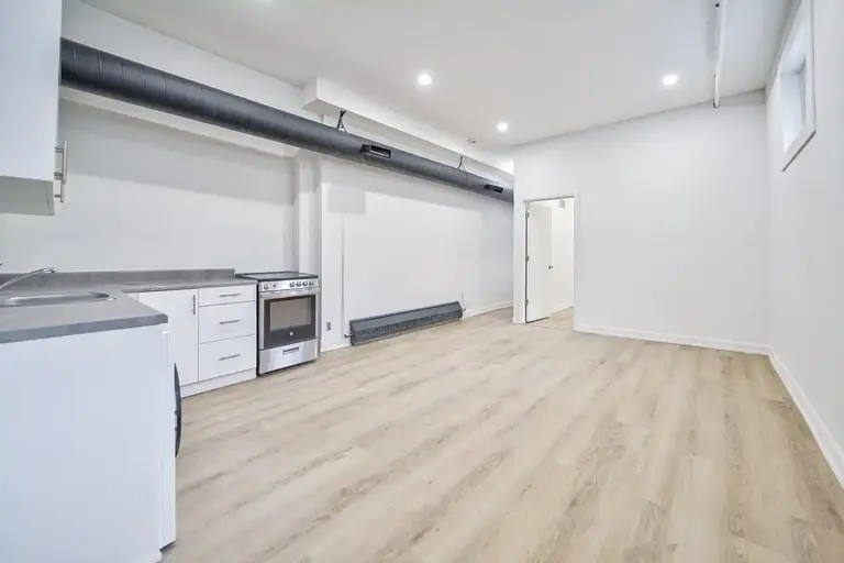 Photo of 1046 Bathurst Street, Toronto, Ontario, Canada, M5R 3G7 Property Image