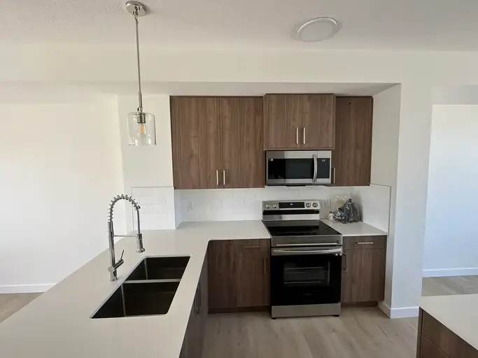 Photo of 303-33 MERGANSER DR W CHESTERMERE Property Image