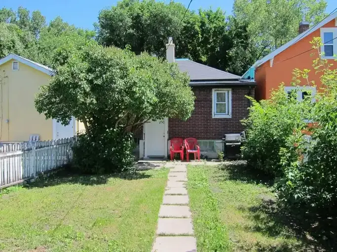 Photo of 1964 Saint John Street Property Image